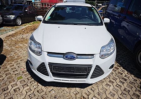Ford Focus Turnier Sync Edition