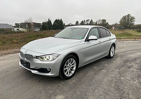 BMW 320d Automatik PDC NAVI KLIMA XENON TEMPO TÜV