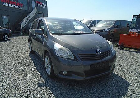 Toyota Verso Executive