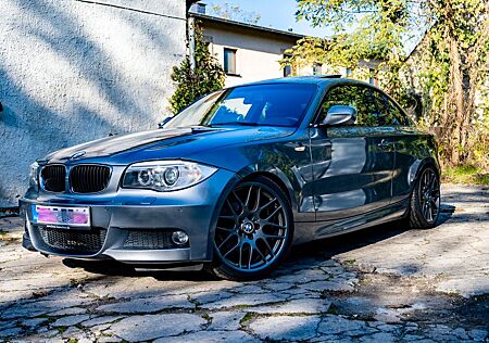 BMW 120i Edition Sport Coupé M Paket
