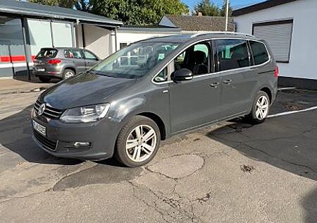 VW Sharan Volkswagen 2.0 TDI DSG BlueMotion