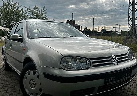 VW Golf Volkswagen 1.6 Auto Comfortline|Automatik|TÜV neu|