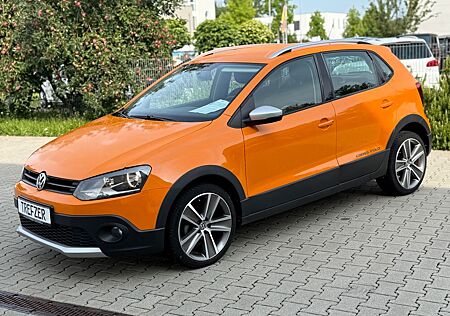 VW Polo Volkswagen V CrossPolo. Automatik