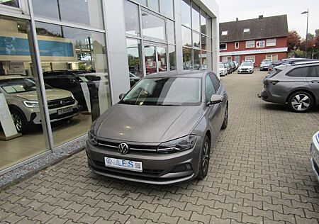 VW Polo Volkswagen United 1.0 TSI DSG LM15 REAR VIEW DAB+