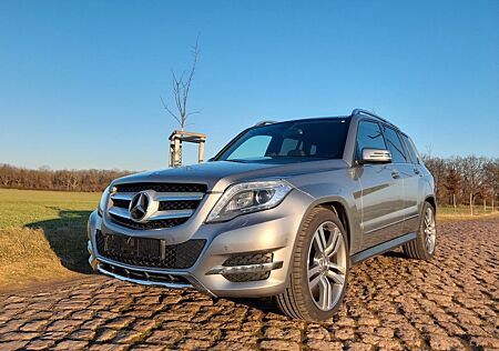 Mercedes-Benz GLK 350 4MATIC -