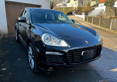 Porsche Cayenne GTS NEU ZUSTAND, NAVI, LEDER, SPORT AGA