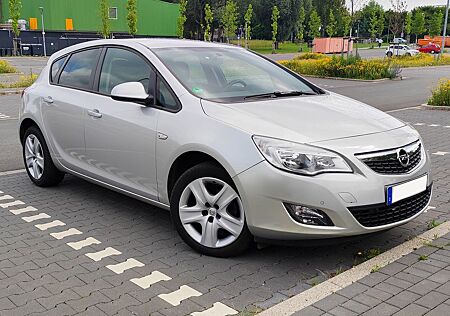 Opel Astra 1.4 Turbo, nur 51.000 km