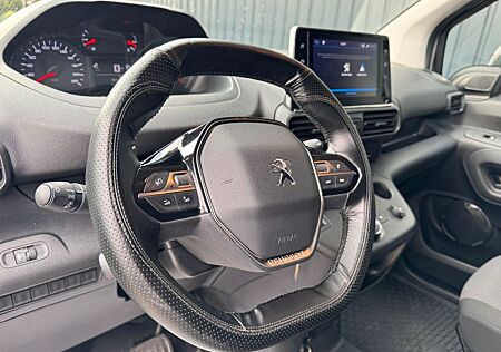 Peugeot Partner Premium Navi, Kamera, Automatik, AHK...