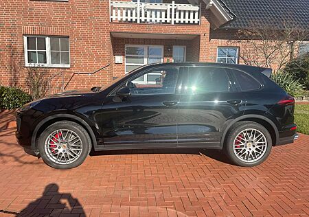 Porsche Cayenne Turbo Luftf. Sitzbel. 360°Kamera BOSE