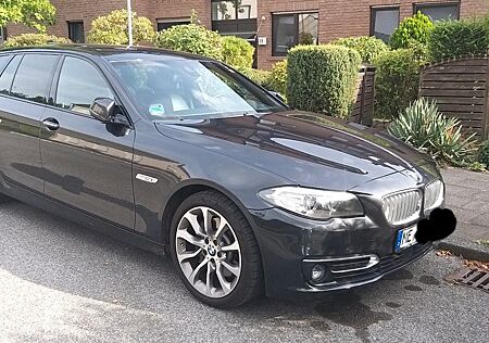 BMW 530d xDrive Touring A Modern Line Modern Line