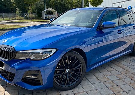 BMW 320d Touring M Sport Automatik / Head Up / AHK