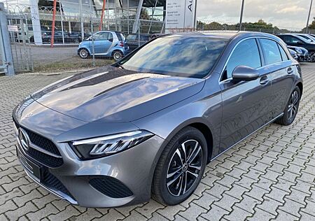 Mercedes-Benz A 180 A -Klasse Edition 2021