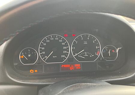 BMW 318i touring -