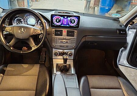 Mercedes-Benz C 250 CDI T BlueEFFICIENCY -