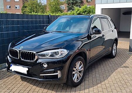 BMW X5 sDrive25d - 7 Sitzer TÜV 08/2027