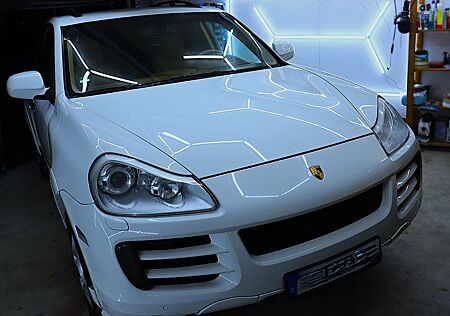 Porsche Cayenne S Top Zustand, TÜV 15 Monate!