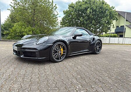 Porsche 992 Turbo S Cabriolet Matrix Lift Burmaster