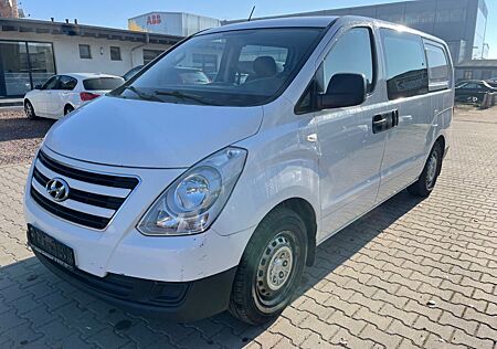 Hyundai H-1