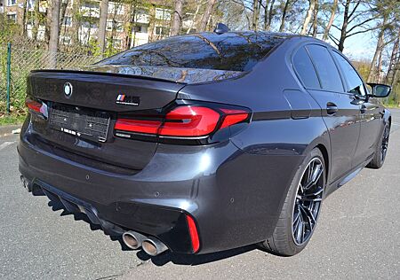 BMW M5 Competition Voll,Motor neu 10000 km !!!!