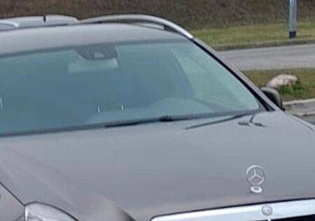 Mercedes-Benz E 200 CDI T BlueEFFICIENCY AVANTGARDE AVANTGARDE
