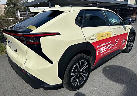 Toyota bZ4X 71,4 kWh 150kW Comfort-+Technik-Paket Taxi