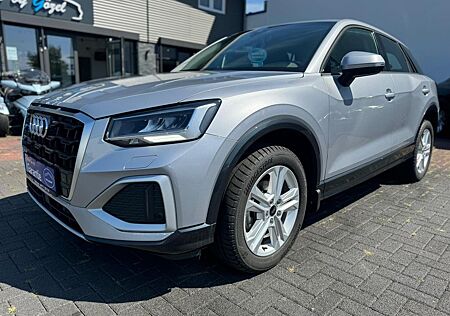 Audi Q2 35 TFSI advanced *1. Hand *Kamera