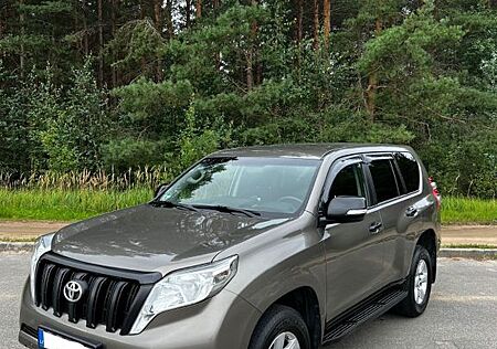 Toyota Land Cruiser 2.8 D-4D Comfort Automatik Comfort