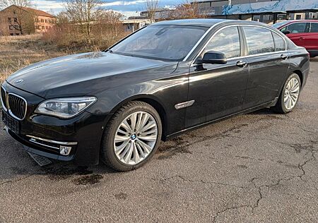 BMW 750Ld xDrive Facelift