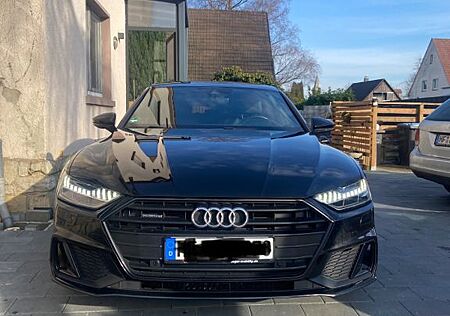 Audi A7 55 TFSI e S tronic quattro - mit Garantie