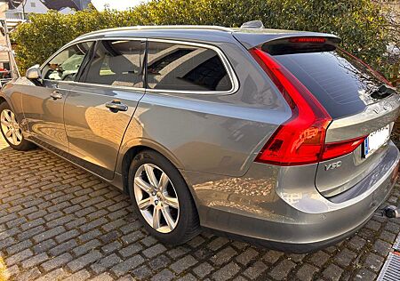 Volvo V90 D3 Momentum LED Pano AHK