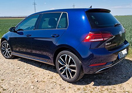 VW Golf Volkswagen 2.0 TDI 4MOTION Sound