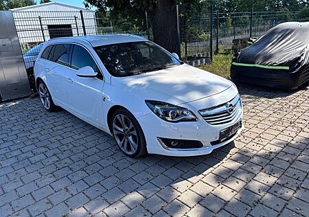 Opel Insignia BiTurbo Sports Tourer OPC-Line Recaro
