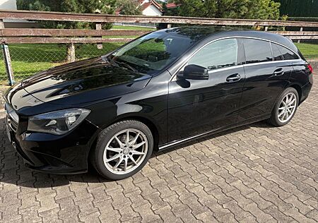 Mercedes-Benz CLA 220 Shooting Brake CLA 220 CDI DCT Shoot...