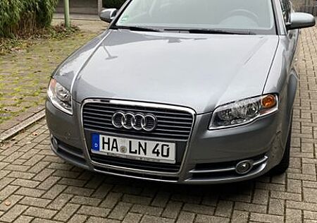 Audi A4 1.8 T - 163 PS 29800km gelaufen