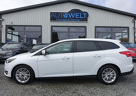Ford Focus 1.0 125PS KLIMAAUT APP TÜV+Zahnr+Insp.NEU