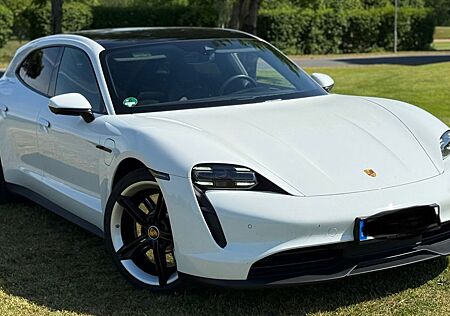 Porsche Taycan - Sport Turismo