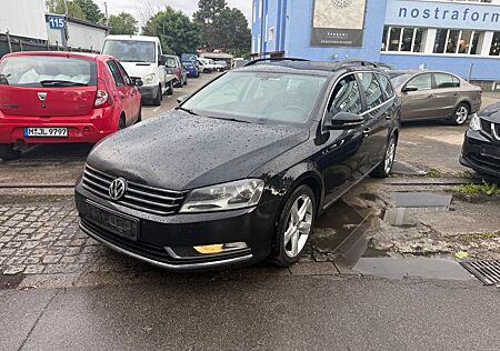 VW Passat Variant Volkswagen 2.0 TDI--Navi-- Leder-Tüv-10-25-