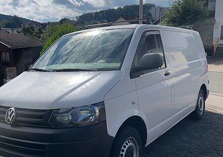 VW T5 Transporter Volkswagen 2.0 tdi PDC AHK