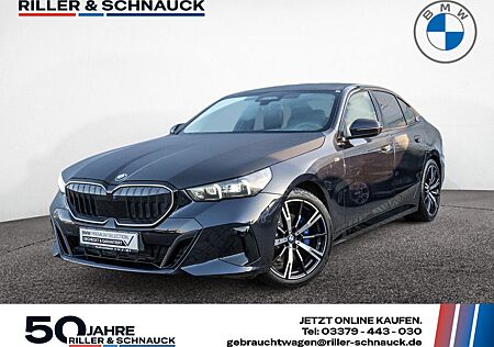 BMW 520d xDrive M-Sport PANO NAVI AHK ACC HUD 360°