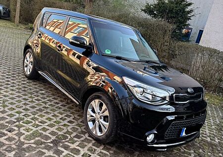 Kia Soul 1.6 CRDi Dream Team Edition Dream Team ...