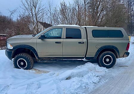 Dodge RAM 2500-Grün foliert-original Weiß - unfallfrei