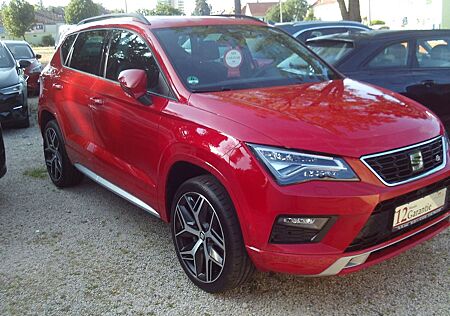 Seat Ateca FR Autom.PANORAMA,ALCANTARA,AHK,KAMERA,PDC