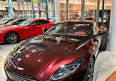 Aston Martin DB11