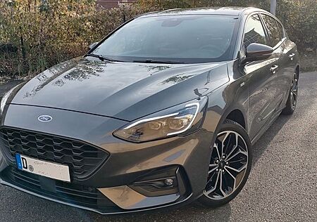 Ford Focus 1,5 EcoBoost 110kW ST-Line Garantie 2027