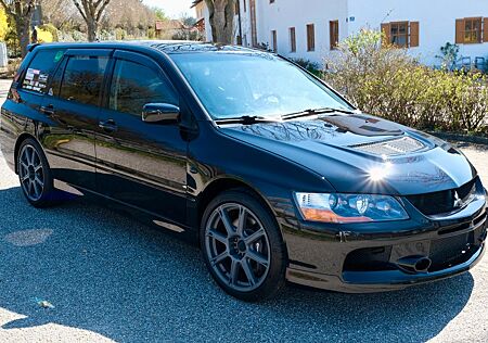 Mitsubishi Andere