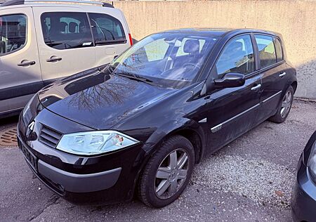 Renault Megane Authentique 1.6 16V