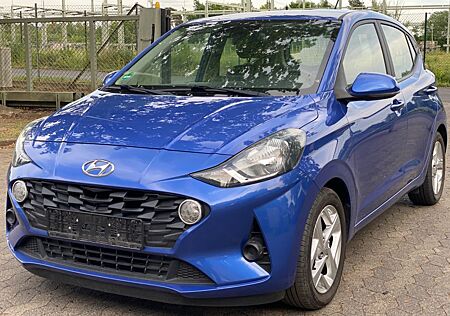 Hyundai i10 Trend*ALU*SITZ&LENKHEIZUNG*TEMPOMAT*LaneAssi