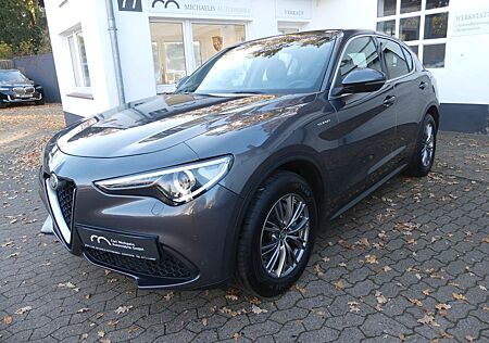 Alfa Romeo Stelvio Super Q4, 2. Hd., Kamera, Navi, etc.