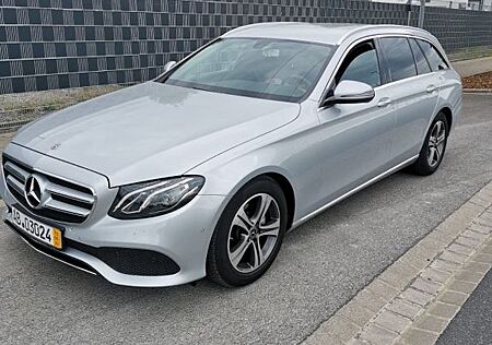 Mercedes-Benz E 200 T Avantgarde*Kamera*TotW*EasyPack*Ambiente
