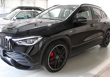 Mercedes-Benz GLA 35 AMG 4Matic